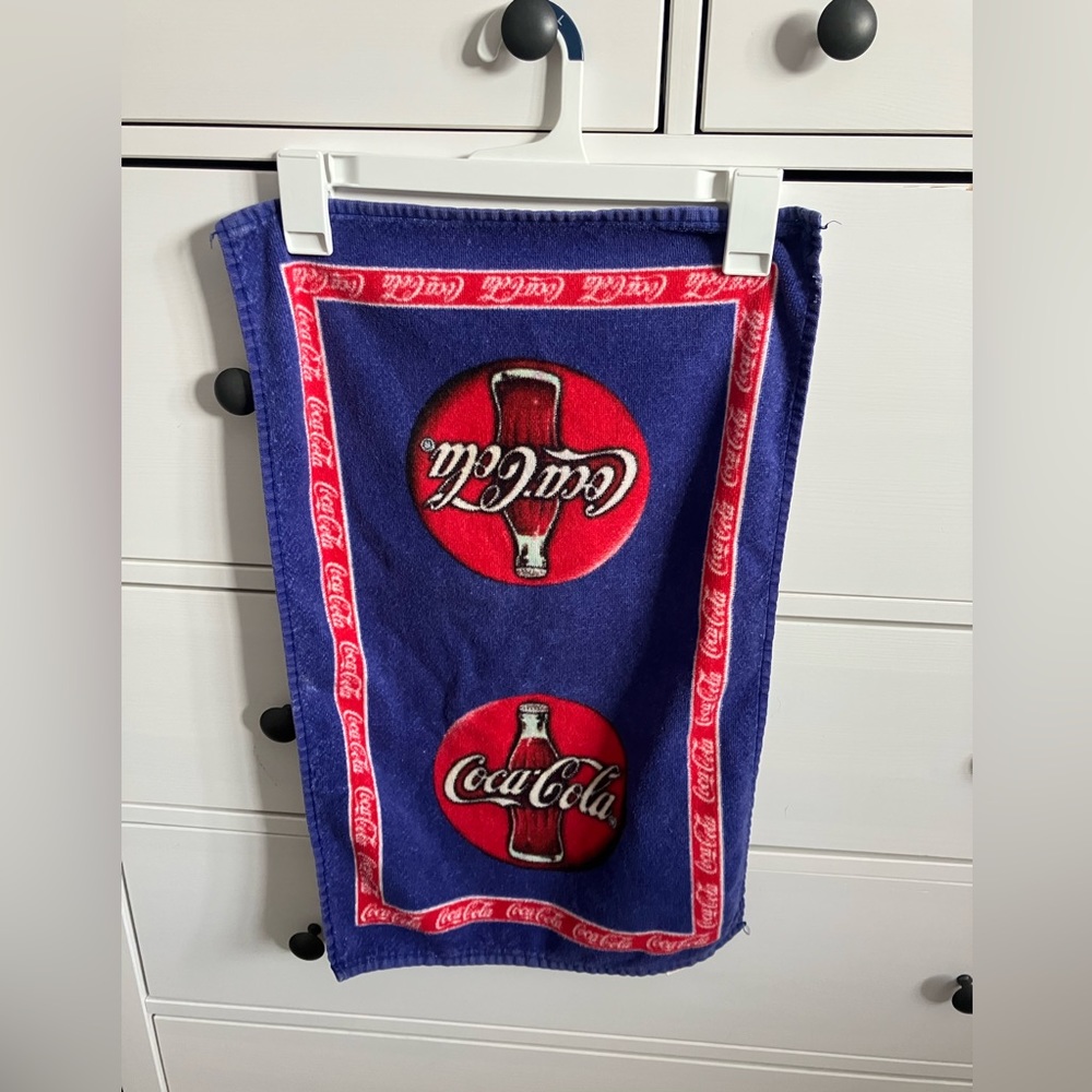 1999 Vintage Coca Cola Towel